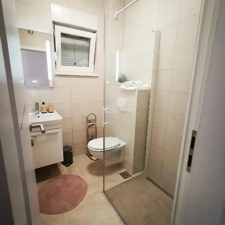 Charming Studio - Apartment Makarska Exterior photo